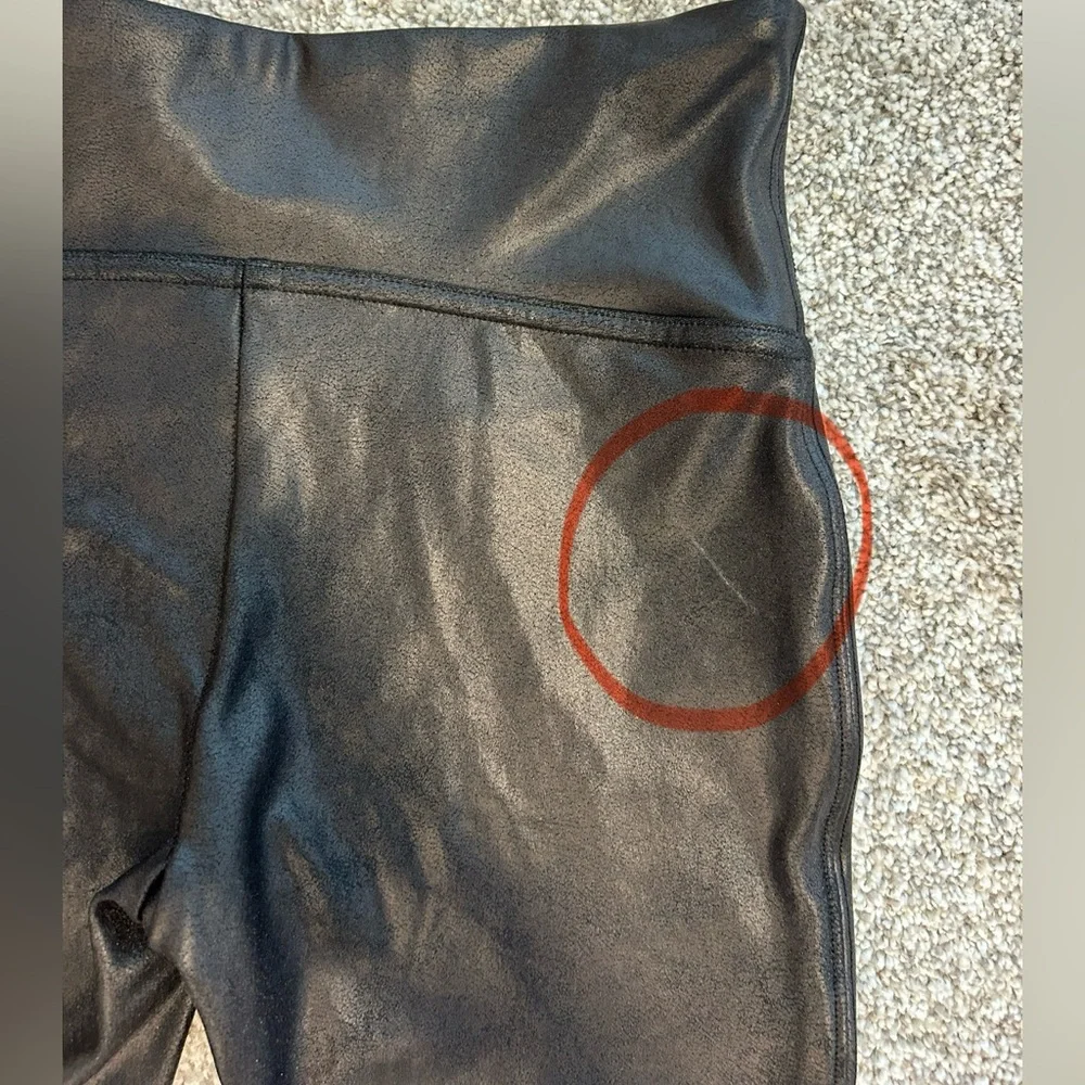 SPANX faux leather women’s Black High-Rise Leggings size small - Picture 7 of 9